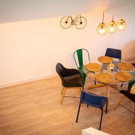 발리타드벨레즈 Casa De Nero - Premium House With Jacuzzi Next To Golf Course 빌라 외부 사진