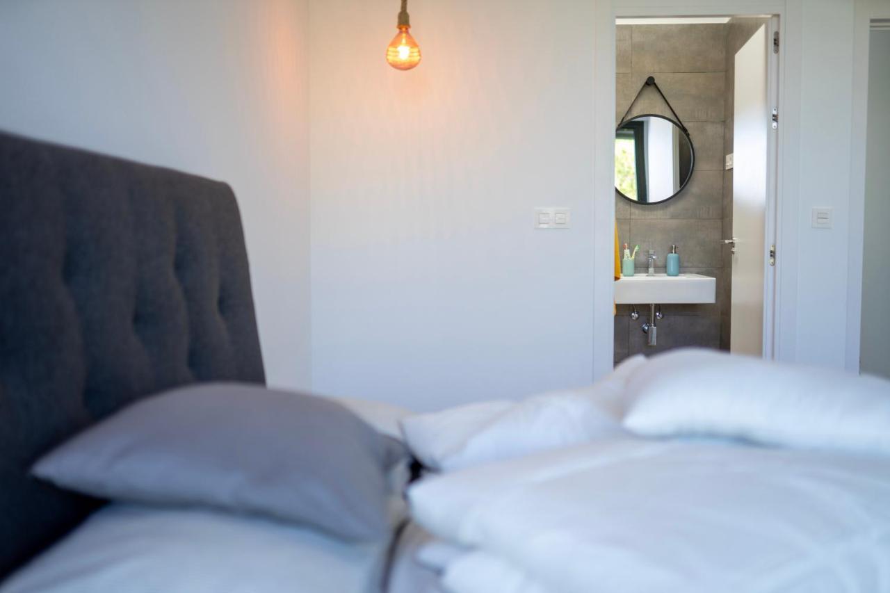 발리타드벨레즈 Casa De Nero - Premium House With Jacuzzi Next To Golf Course 빌라 외부 사진