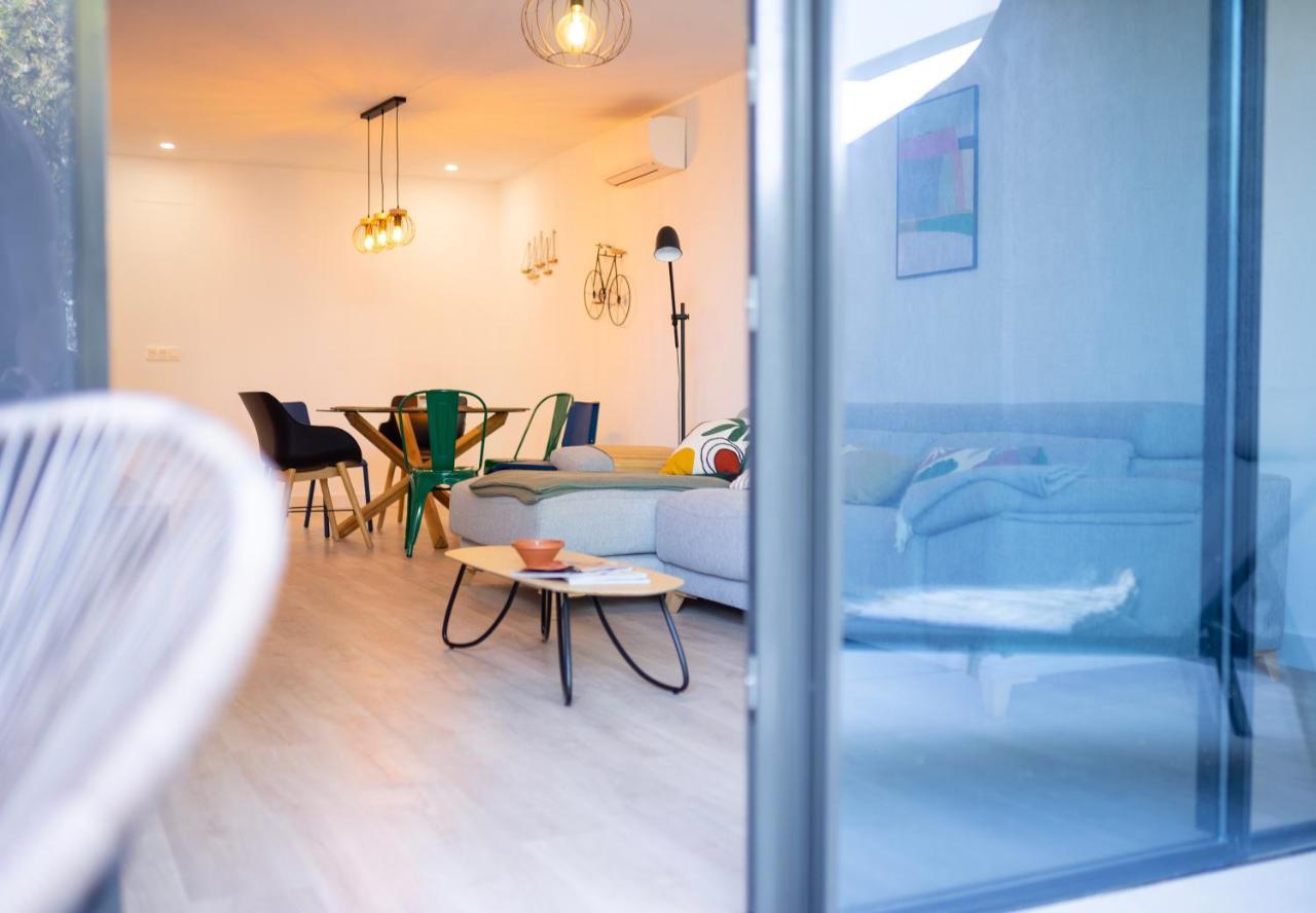 발리타드벨레즈 Casa De Nero - Premium House With Jacuzzi Next To Golf Course 빌라 외부 사진