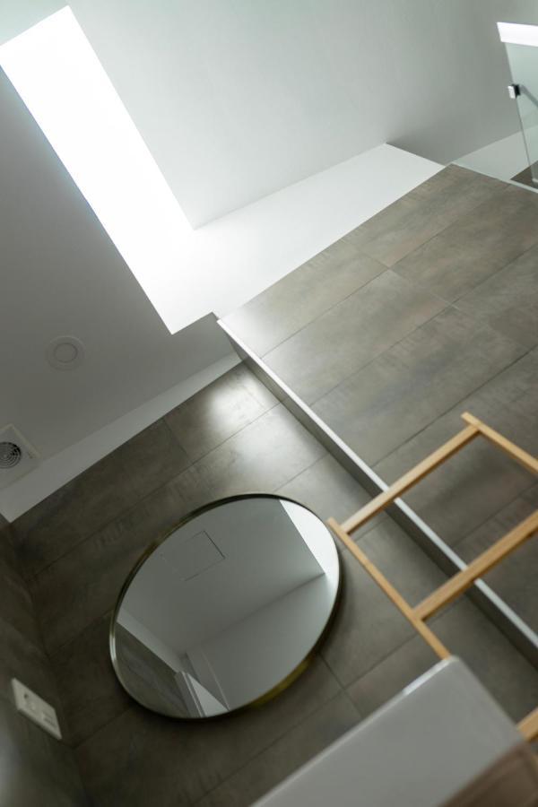 발리타드벨레즈 Casa De Nero - Premium House With Jacuzzi Next To Golf Course 빌라 외부 사진